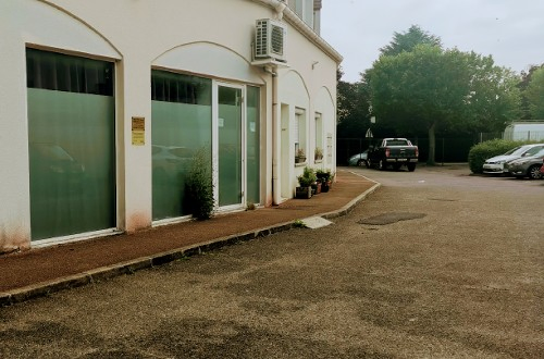 DRECOURT Maram Chiropracteur  Centre de chiropraxie Santé Optimale